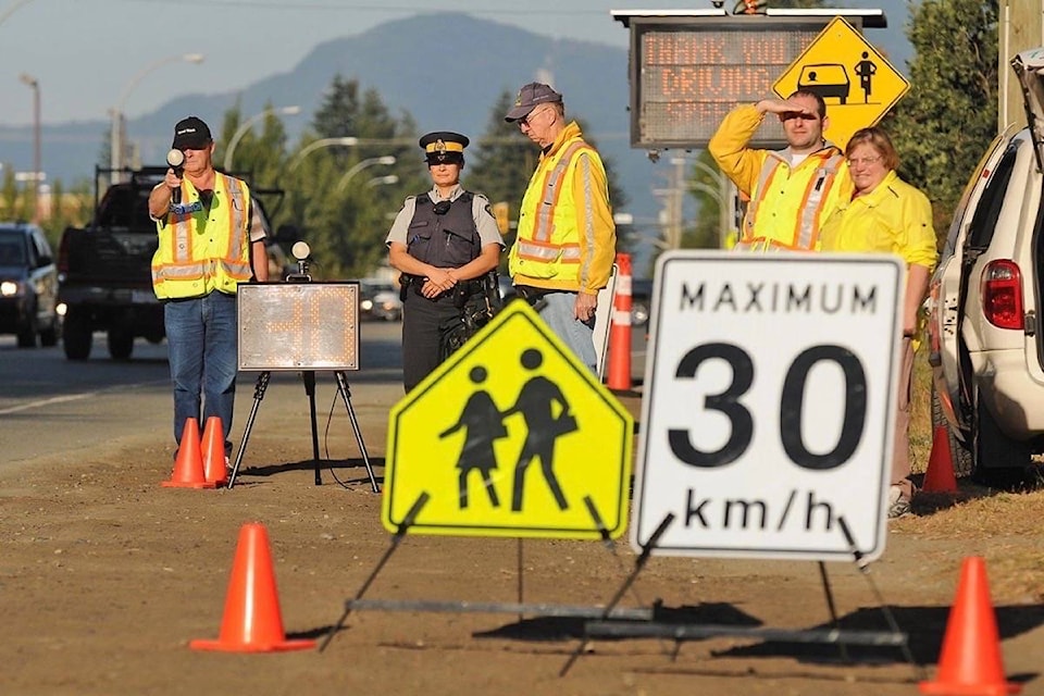 13423170_web1_180903-ACC-M-20170823-BPD-school-zone-speeds-9