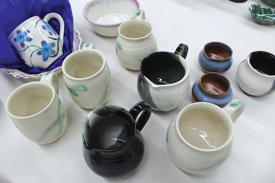 14485504_web1_Pottery-Mugs
