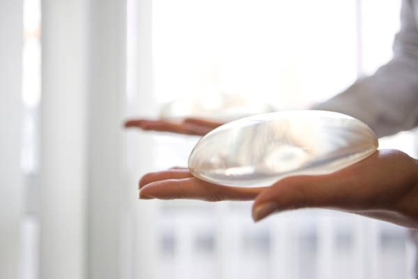 16278477_web1_190210-KCN-Breast-Implant