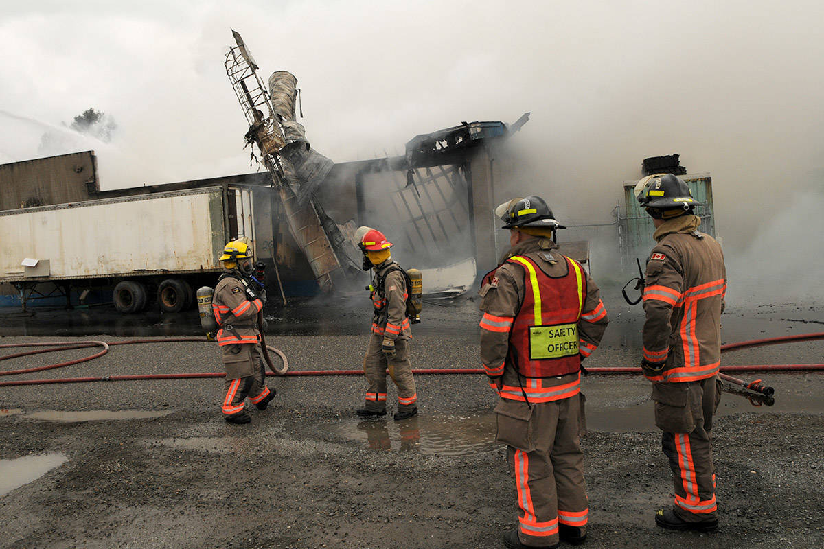 16664914_web1_TargetSteelIndustrialFire1.0502