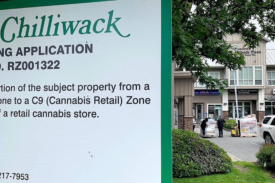 16933316_web1_PromontoryHillsidePlaza-cannabis2