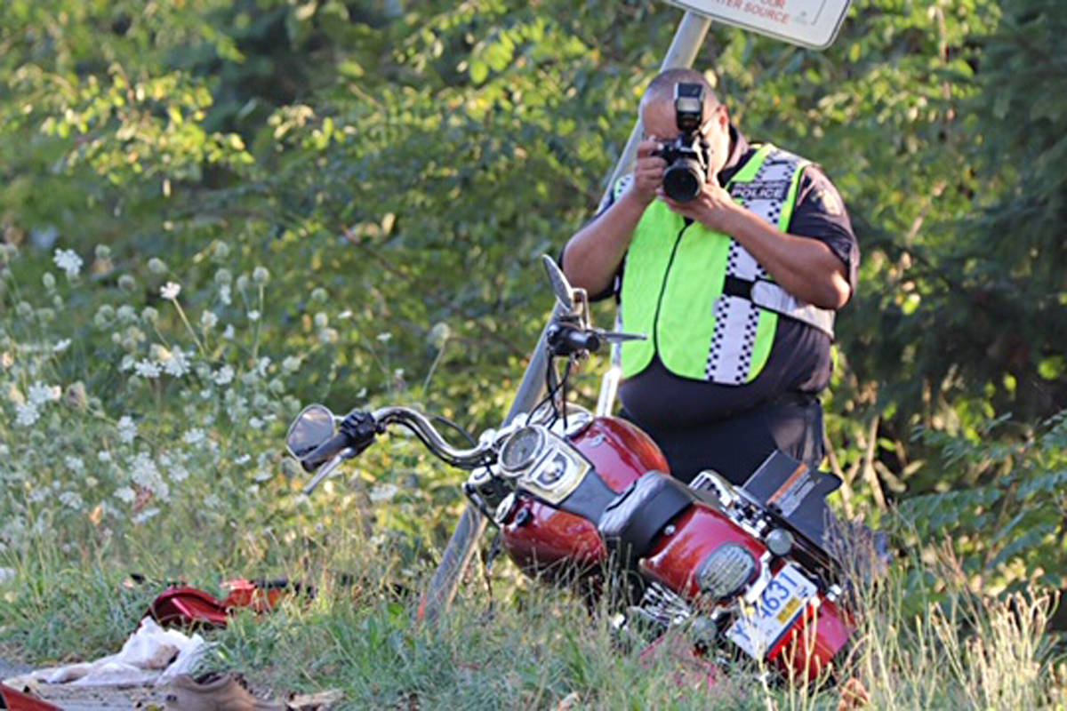 18426543_web1_190006-LAD-motorcycle-crash3