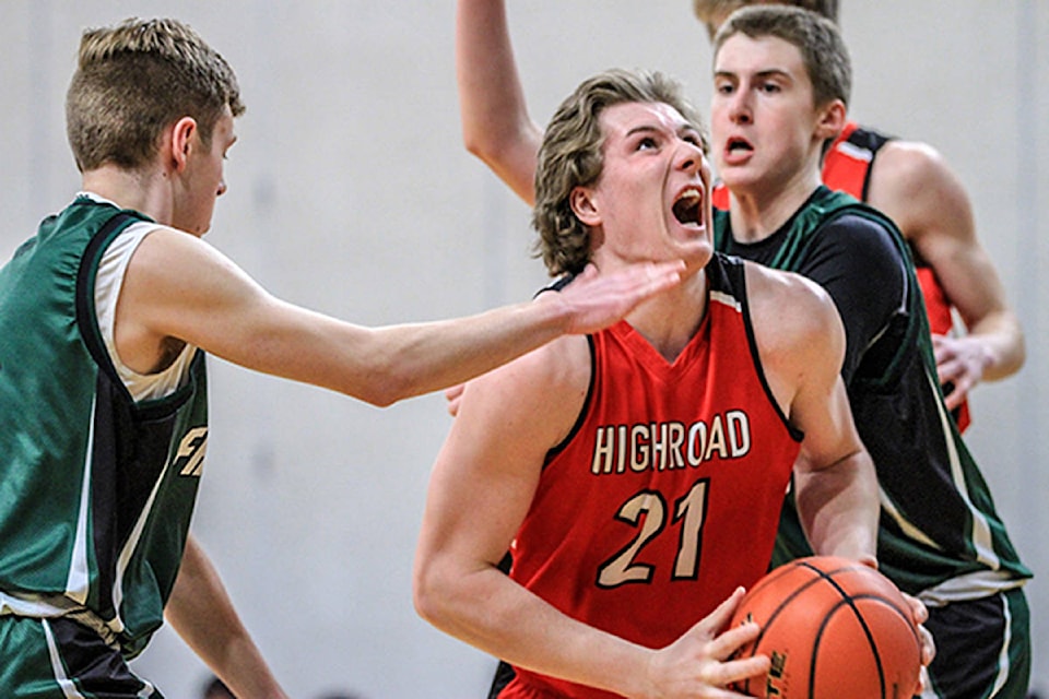 21633520_web1_200307-LAT-BasketballFinals-HighroadAcademy1_1