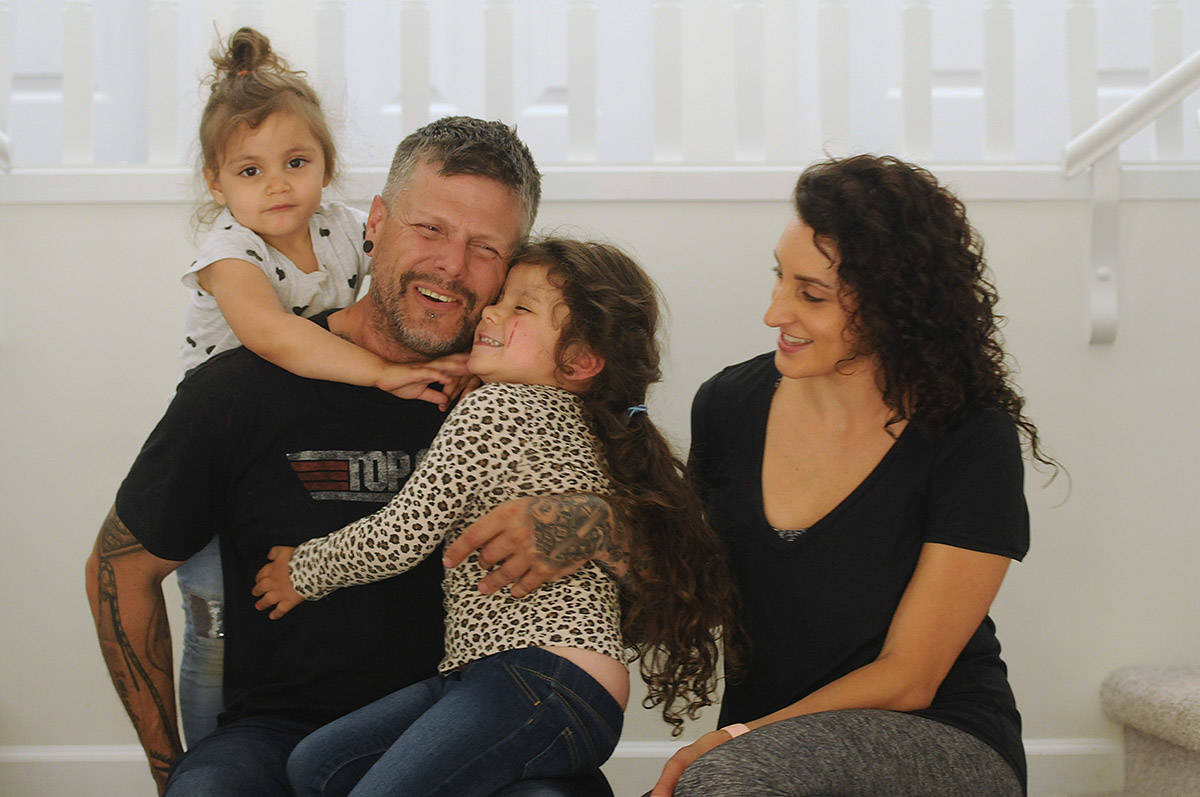 Chilliwack dad rescues his two young daughters after truck plunges into Cultus Lake