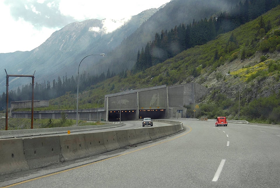 21903975_web1_BC_Highway_5_Coquihalla_Snowshed