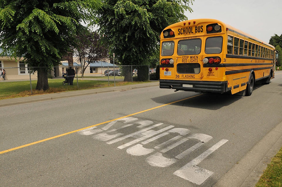 23899683_web1_201128-CPL-COVID-exposures-school-buses-Chilliwack_3