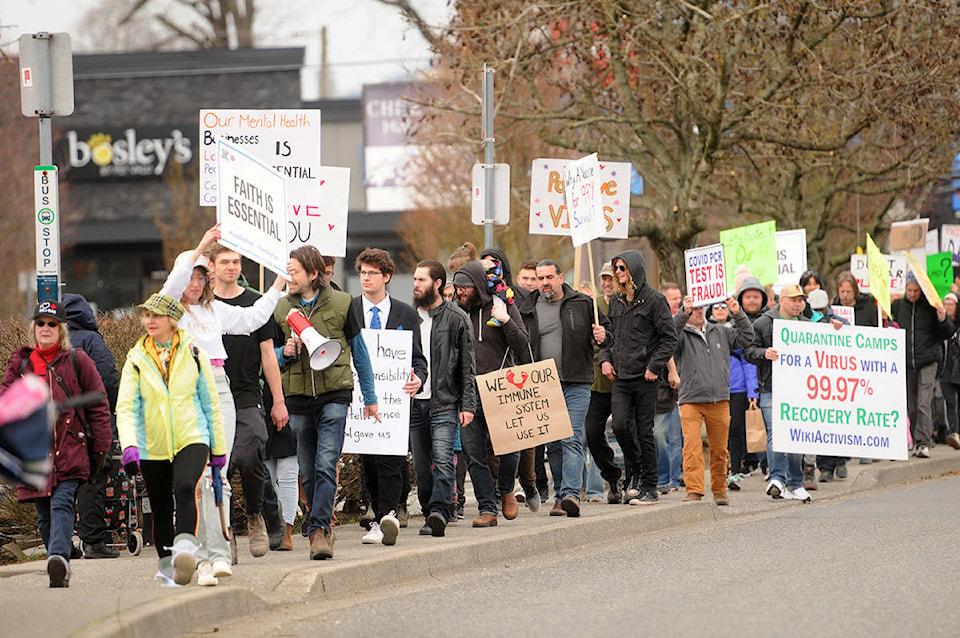 24840485_web1_210403-CPL-Anti-COVID-Rally-Chilliwack_3