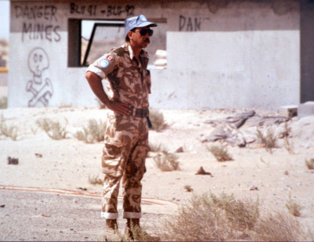 25738177_web1_copy_210705-CPL-PROGRESS130th-AndyHolota-PersianGulf-1990s_8