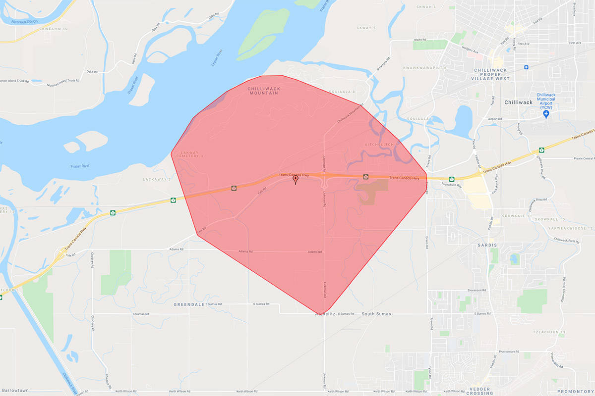 Power knocked out following collision at rural intersection in