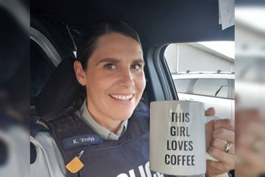 26191738_web1_210818-CPL-CoffeeWithACop_1