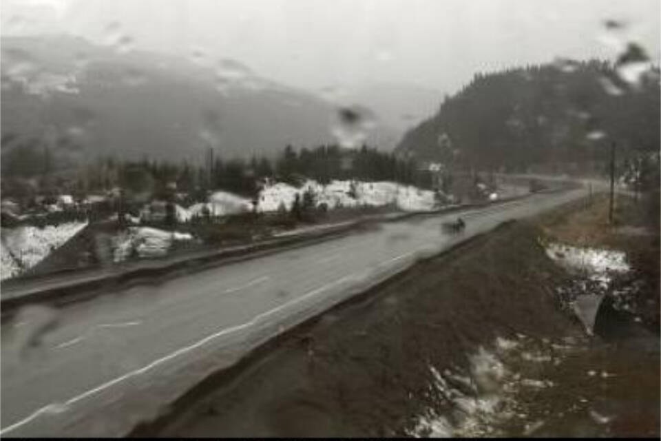 27175908_web1_211114-PWN-RainCoquihalla_1