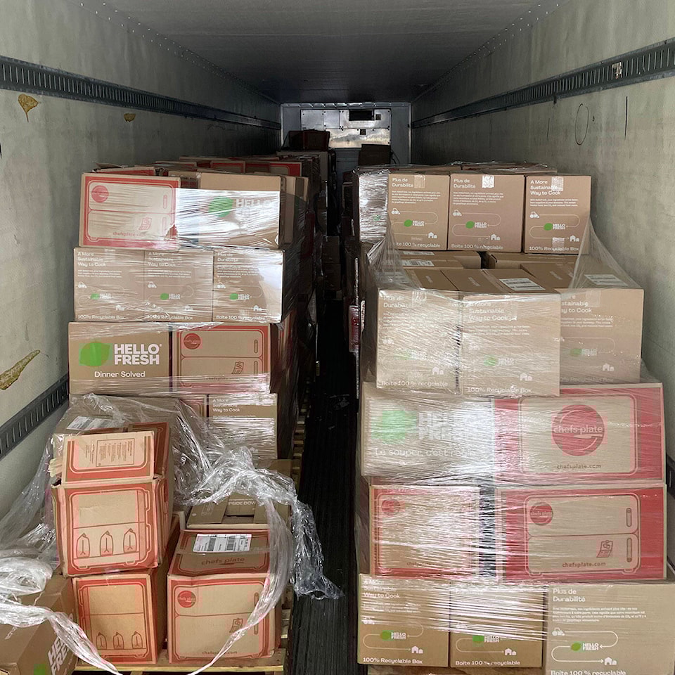 27232042_web1_211118-CPL-Wilmas-Gives-Away-Hello-Fresh-Meals_1