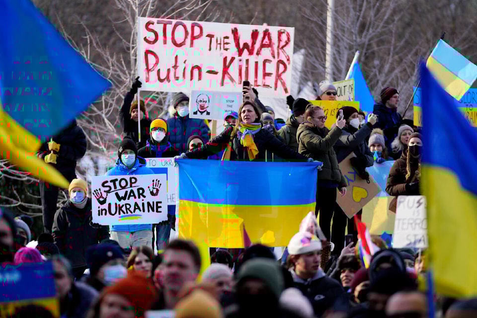 28294420_web1_220227-CPW-Ukraine-Canada-ukraine_1
