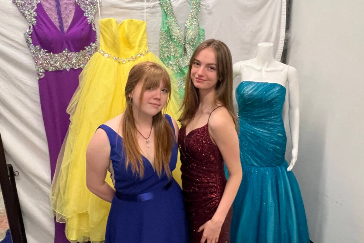 Gently used prom dresses sale