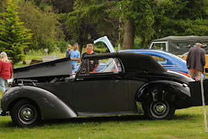 Roll in to raise money for Chilliwack hospital at classic car show