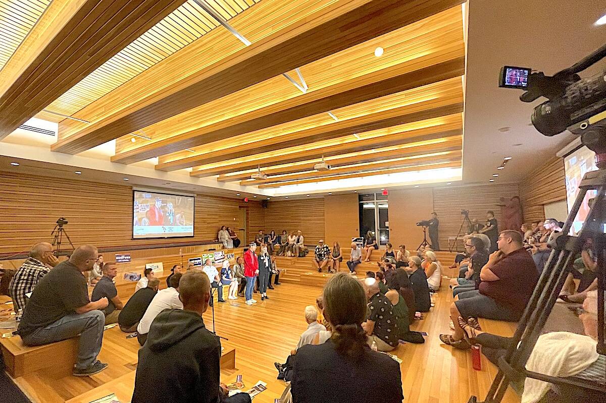 Chilliwack Civic Town Hall in the Aboriginal Gathering Place at UFV Chilliwack on Oct. 3, 2022. (Jennifer Feinberg/ Chilliwack Progress)