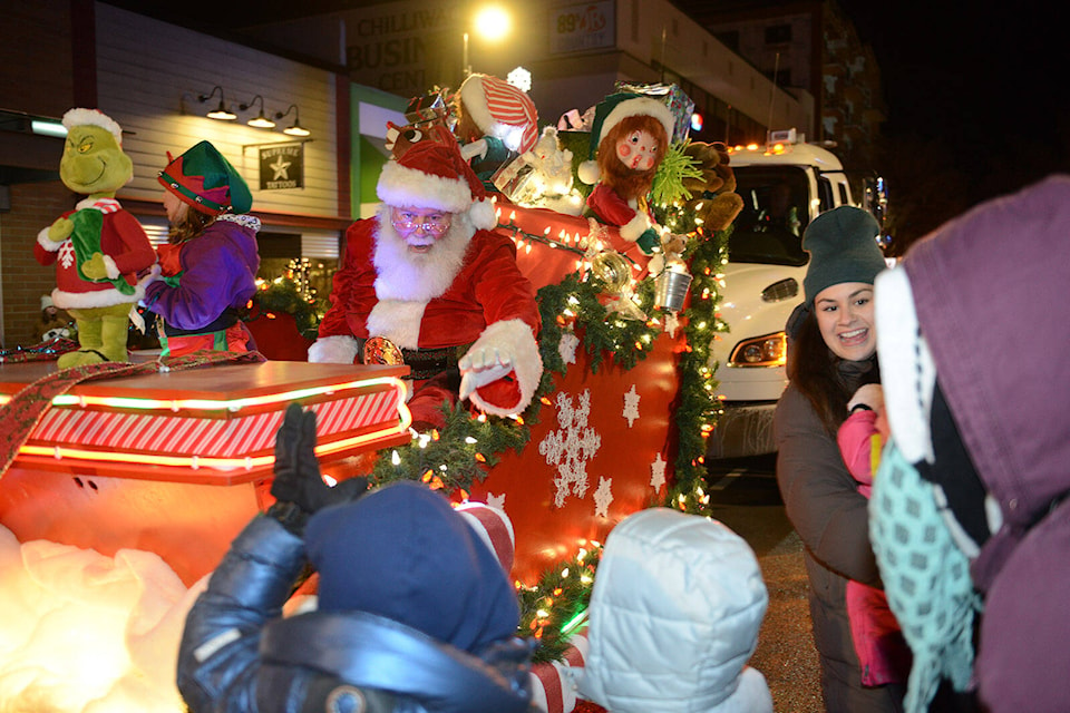 Thousands of people came out to the Rotary Christmas Parade in downtown Chilliwack on Dec. 3, 2022. (Jenna Hauck/ Chilliwack Progress)