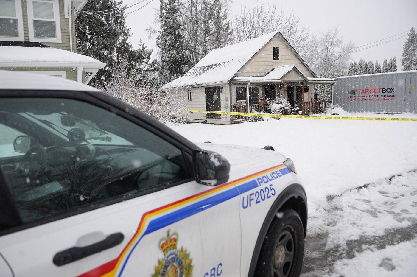 Crews from the Chilliwack Fire Department were called to a house fire around 5 a.m. on Tuesday, Feb. 28, 2023. (Jenna Hauck/ Chilliwack Progress)