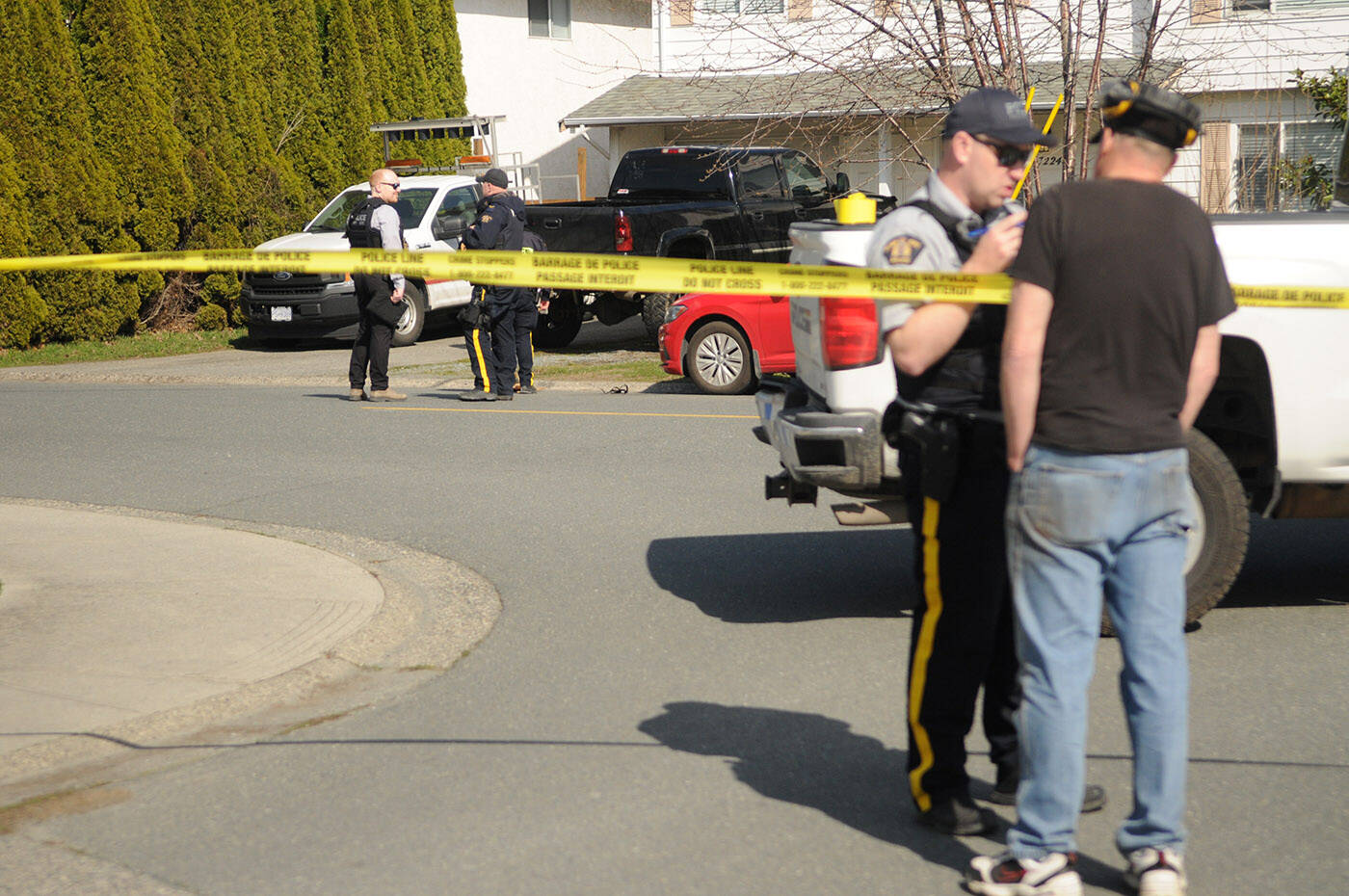 Chilliwack RCMP were on scene at Richardson Avenue near Blue Jay Avenue for reports of shots fired on Thursday, March 30, 2023. (Jenna Hauck/ Chilliwack Progress)