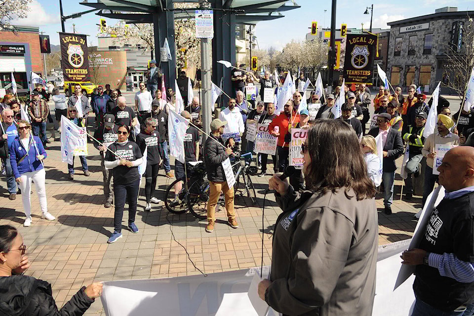 32908357_web1_230411-CPL-Transit-Drivers-Rally-Five-Corners-PRINT-HauckPhotos_13