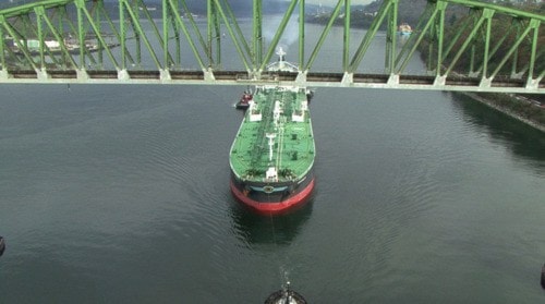 13009clearwaterOilTanker-2ndNarrowsBridge-7web