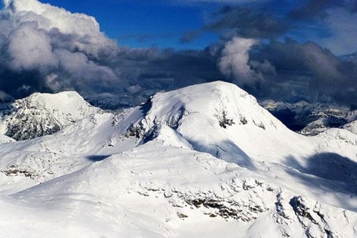 Fresh snow covers the summit of Azure Mountain in Wells Gray Park. 
File photo