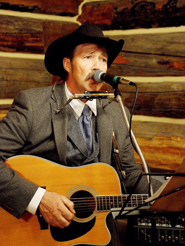 46954clearwaterUpCwMattJohnstonSings