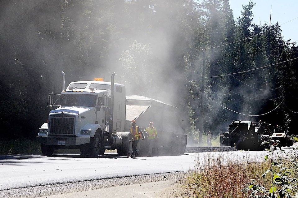 8296124_web1_170827-NTC-M-Roadwork9612