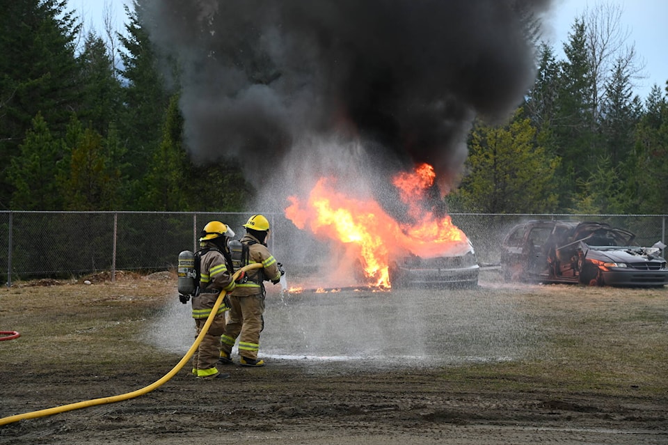 27505864_web1_210401-NTC-VFD-livefirepractice-car_1