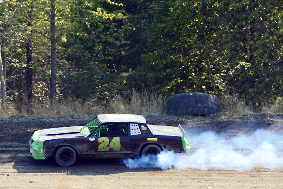 A blown engine takes Dale Calder out of the Street Stock event at the Clearwater Oval on Saturday, Sept. 10. (Keith McNeill photo)