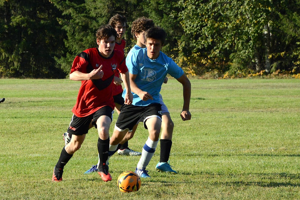30553139_web1_221006-NTC-SoccerCSS5067