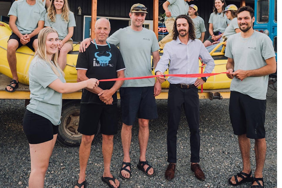 33782439_web1_RSZ-Cutting-the-ribbon-IWE-369259502_792521986212615_9027031541566501293_n