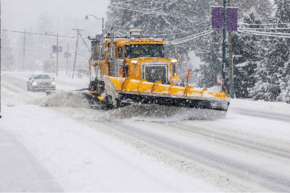 34000021_web1_230924-TodaysDrive-NCDA-WinterTires_1