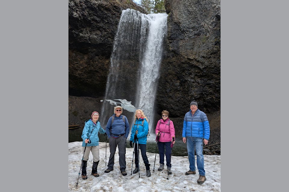 Moul Falls. L-R: Cindy Kozak-Campbell, Norm Walker, Sandi Gowda, Lynne Totten, Roland Neave hiking into Moul Falls in Spring of 2025.