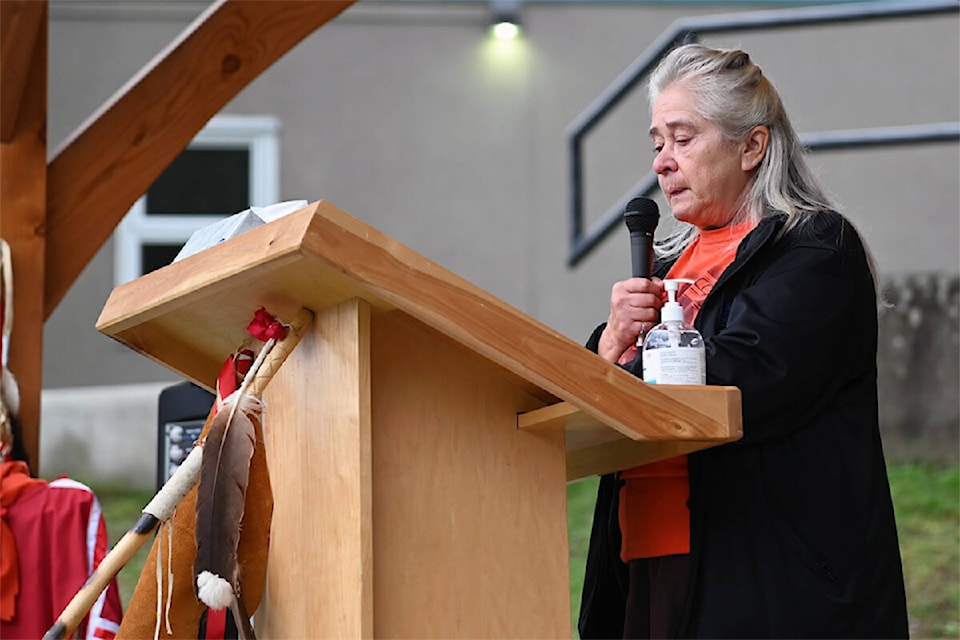 Cheryl Thomas emotionally reads Residential Wreck, a song inspired by a woman named Elaine MacIntosh a survivor of a residential school in Manitoba. 