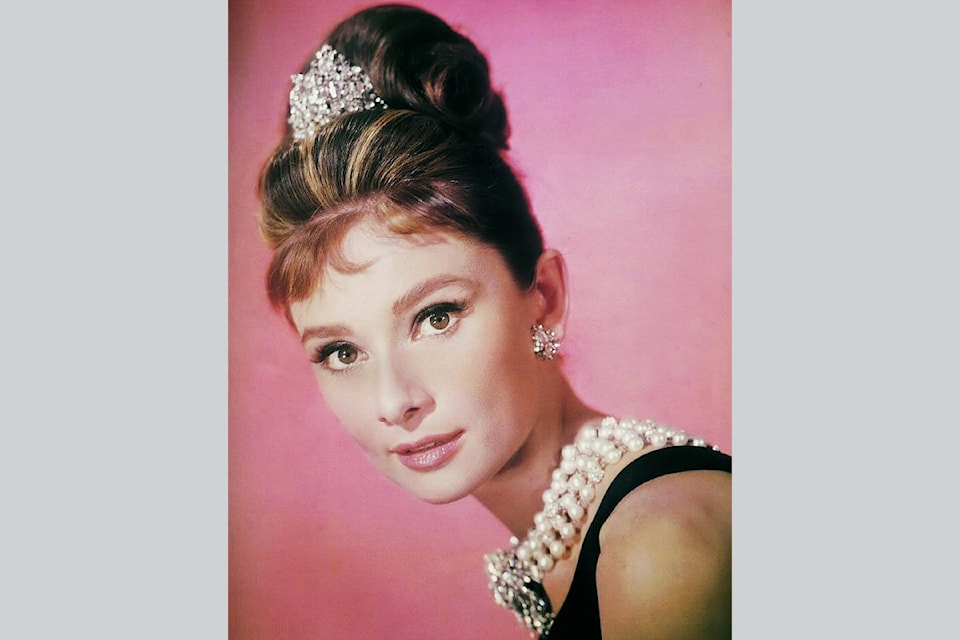 rsz-audrey-hepburn-actress-vintage-movies-preview