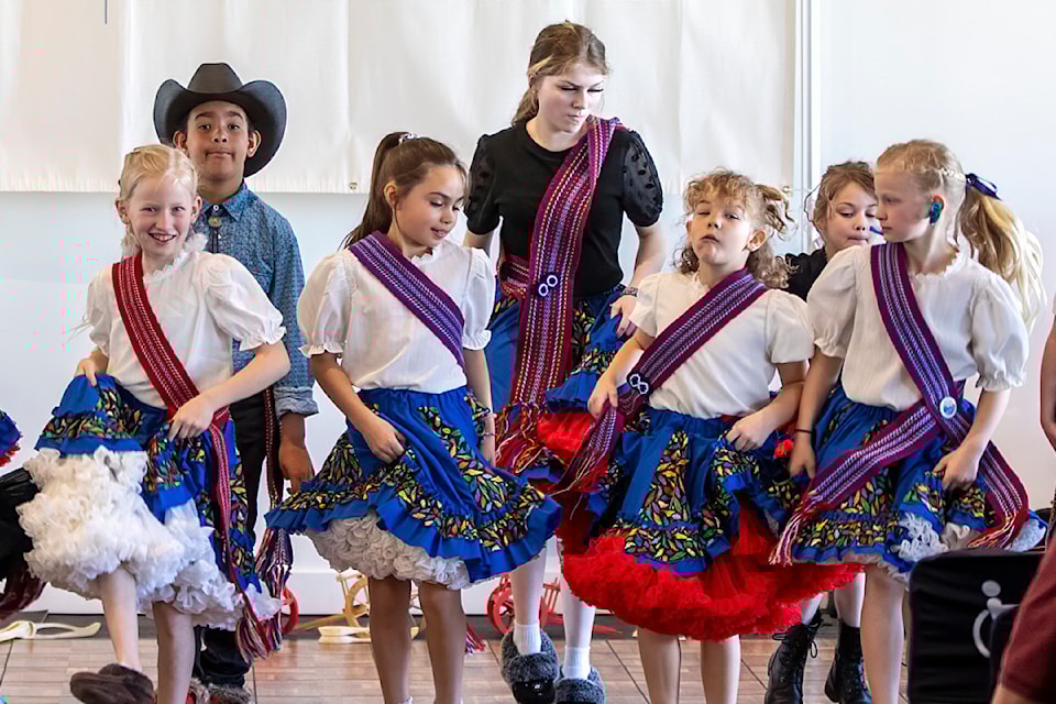 mos-metis-children-of-the-fur-trade-2024