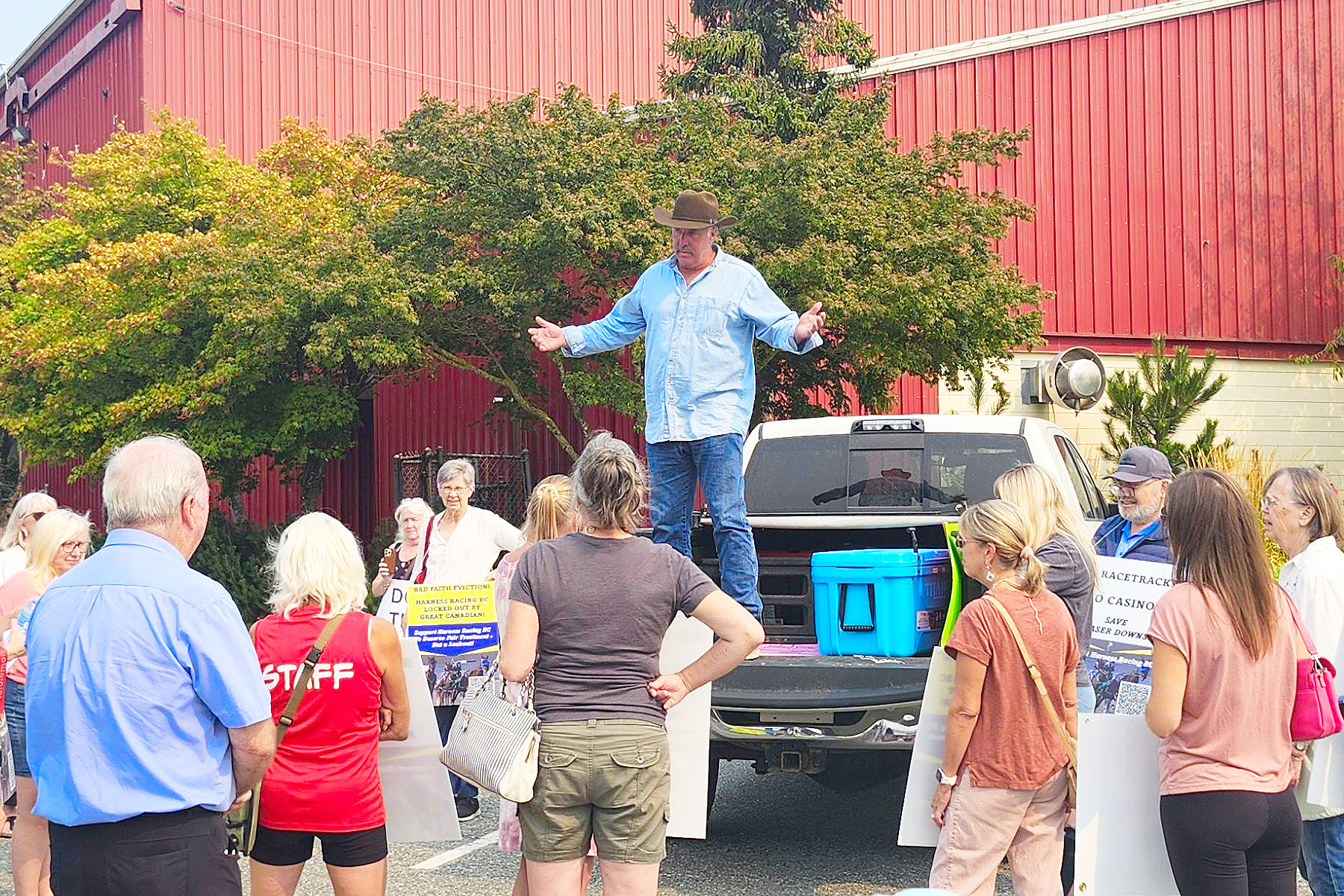 ‘What's the hurry, Surrey?’ Harness racers call for reopening of signature B.C. track