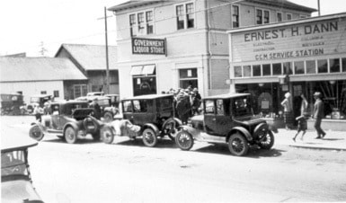 Liquor Store line-up c. 1926 (180.1.53)
Image courtesy of Surrey Archives.