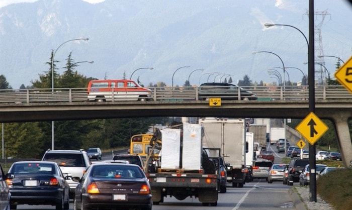 79925surreytrafficcongestionoverpass-7web