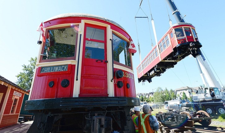 80437cloverdaleSullivanRailcarLift-BJ-Aug15-W