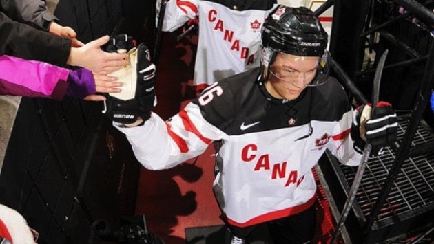 39564BCLN2007CurtisLazar-HockeyCanada