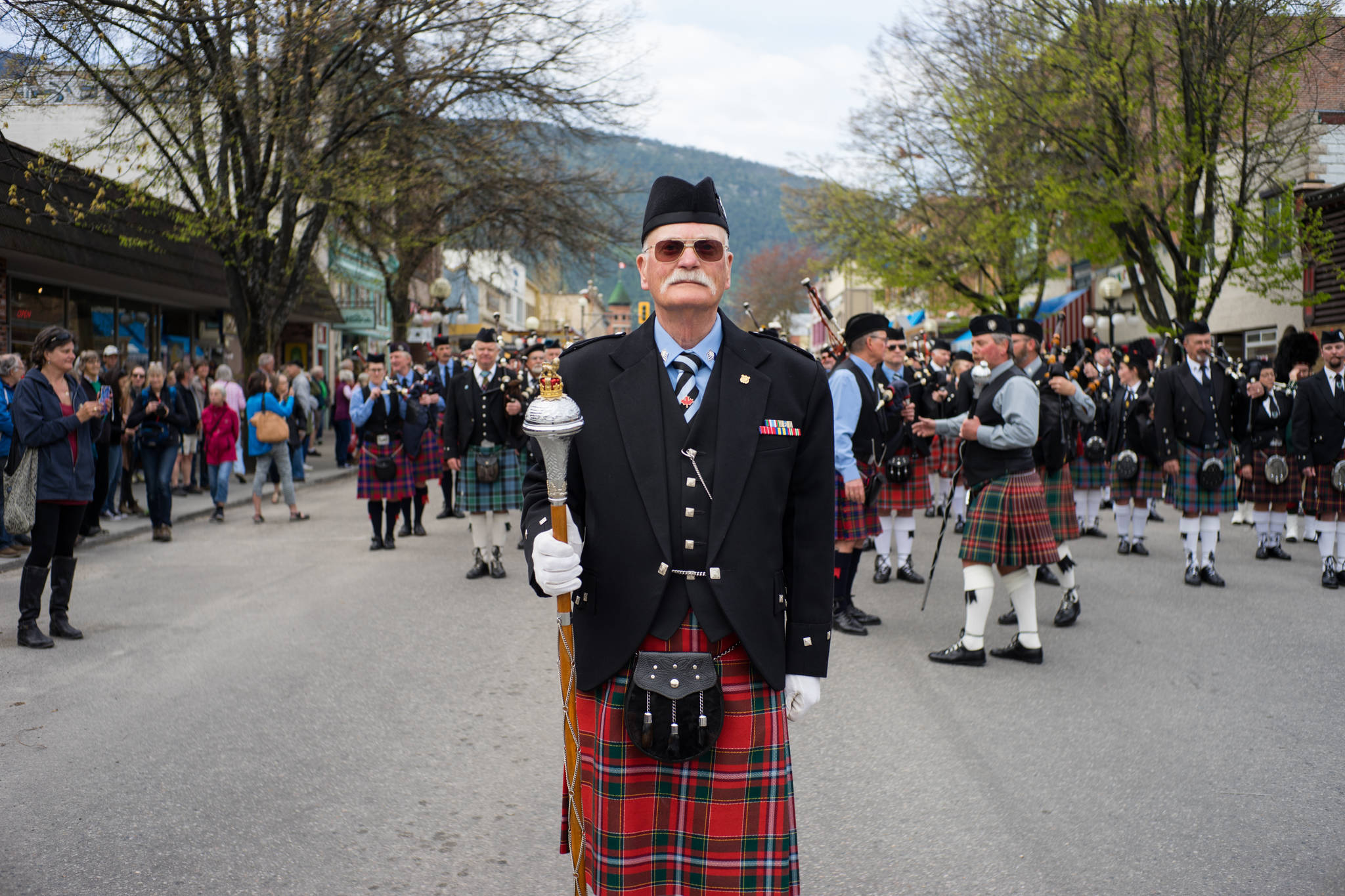 16709616_web1_190209-KWS-PIPEBAND-22