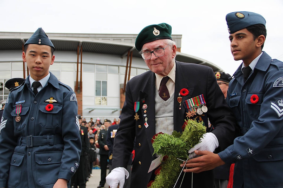 Second World War Veteran Reginald Wise, 95, lays the first of two wreaths at the 2019 Remembrance Day service held at Veterans’ Square in Cloverdale. (Photo: Malin Jordan)