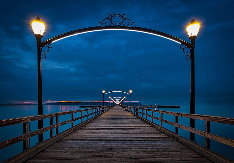 21358259_web1_200421-WCT-WHITE-ROCK-PIER-PIER_2