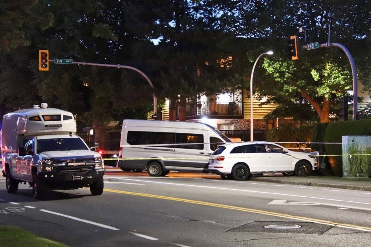 RCMP seeking dashcam video after pedestrian hit in 2vehicle crash in