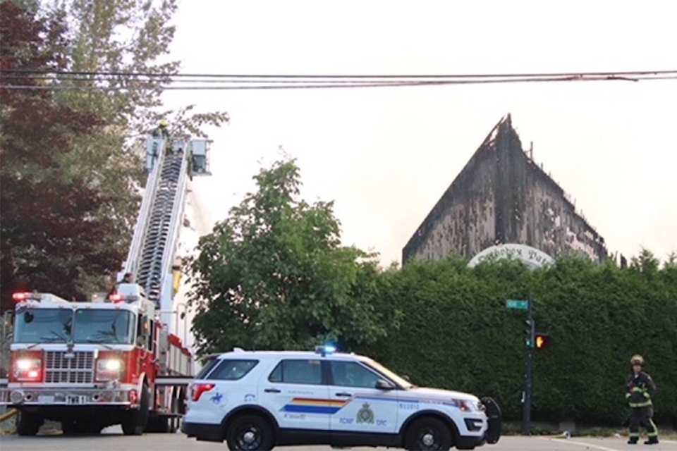 28736439_web1_220414-SUL-ChurchArsonCourt-fire_1