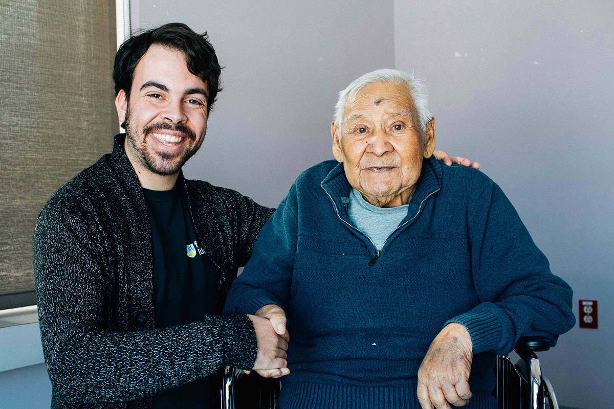 Eric Brunt poses with Second World War veteran Levi Okes. (Photo courtesy of Melki Films)