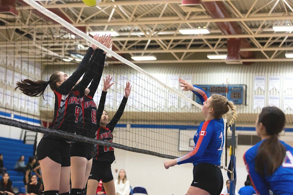 North Surrey (in black) played Semiahmoo Thunderbirds (in blue) during the Peace Arch News Classic tournament on Oct. 22. (Photo: Anna Burns)