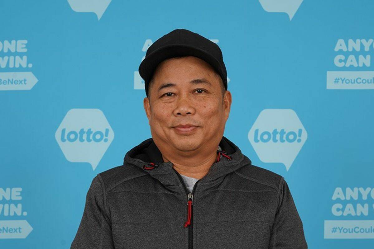Surrey resident wins 500K from Lotto Max plans to pay off